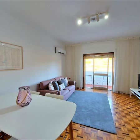 Braga Centro - Apartamento Espacoso E Confortavel - Todas As Comodidades Luaran gambar
