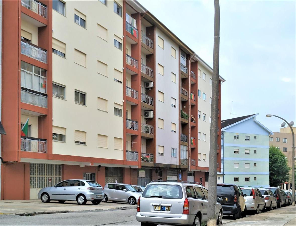 Braga Centro - Apartamento Espacoso E Confortavel - Todas As Comodidades Luaran gambar
